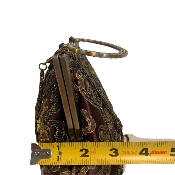 Vintage Brown Beaded Embroidered Chain Purse - Picture 16 of 16